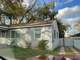 3206 Kellogg Ave in Dallas, TX - Building Photo