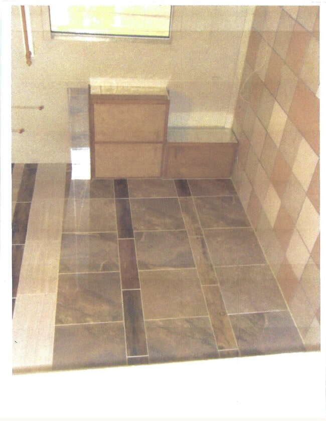 1003 E Bridger Ave, Unit 1003