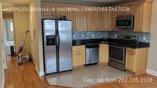 property at 1334 Downing Pl NE