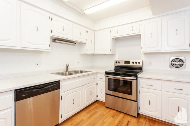 4334 N Clarendon Ave in Chicago, IL - Building Photo - Building Photo