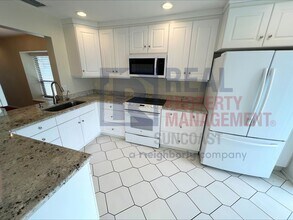 936 N Beneva Rd in Sarasota, FL - Building Photo - Building Photo