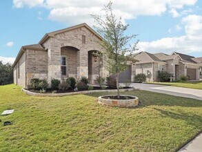 312 Kitty Hawk Rd in Georgetown, TX - Building Photo - Building Photo