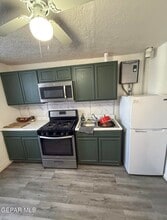 613 N Cebada St in El Paso, TX - Foto de edificio - Building Photo