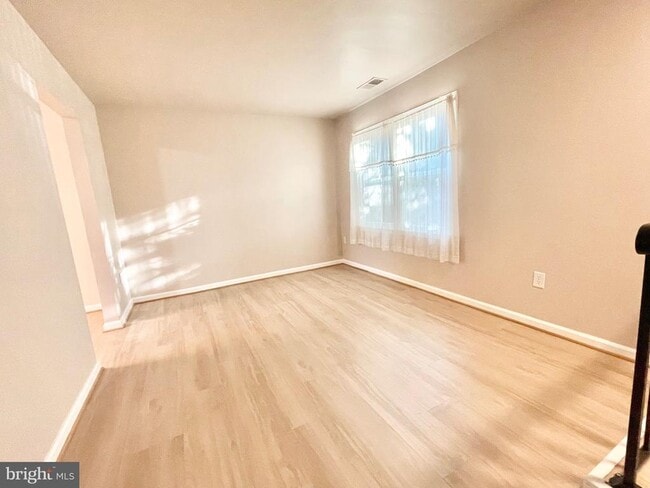 property at 13782 Newport Dr