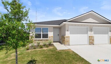911 Sevenleaf Ln in Killeen, TX - Building Photo - Building Photo