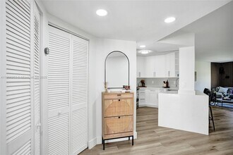 8137 NW 17th Manor in Plantation, FL - Building Photo - Building Photo