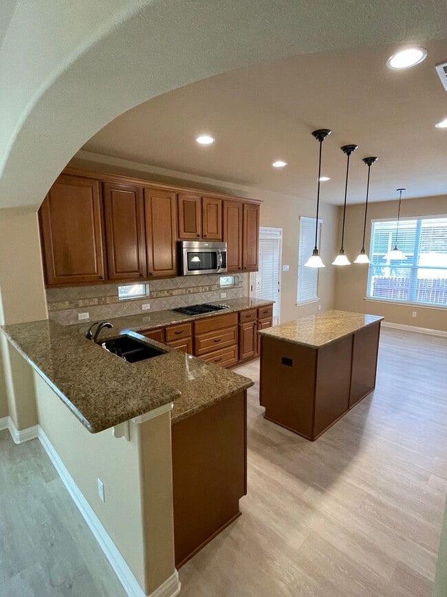 property at 6221 Antigo Ln