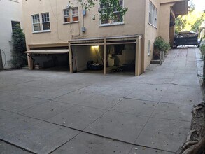 2528 Front St, Unit 2528 in San Diego, CA - Foto de edificio - Building Photo