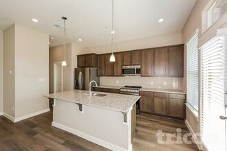 5472 Granite Trl in Garland, TX - Foto de edificio - Building Photo