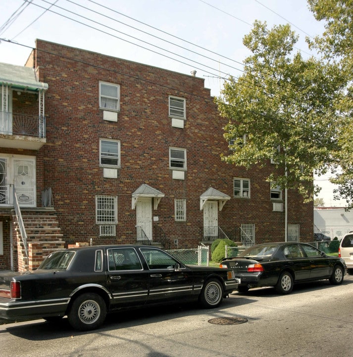 520 E 78th St in Brooklyn, NY - Foto de edificio