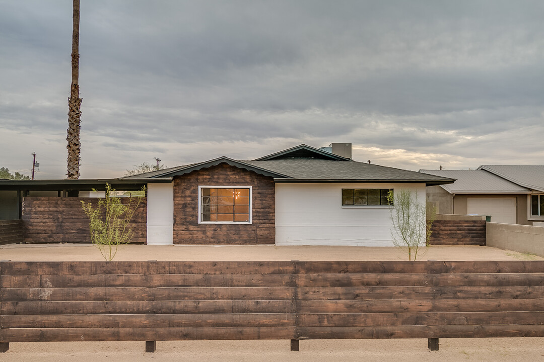 1635 E Oak St, Unit 3 in Phoenix, AZ - Foto de edificio