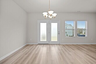 929 Clearhaven Ln in Fuquay Varina, NC - Building Photo - Building Photo