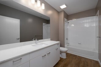 Allure @ Harbor Point in Stamford, CT - Building Photo - Interior Photo