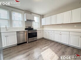 1705 Commonwealth Ave, Unit 2 in Boston, MA - Building Photo