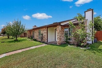 1425 Brazos Dr in Mesquite, TX - Building Photo - Building Photo