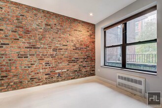 Stanton Street in New York, NY - Building Photo - Building Photo