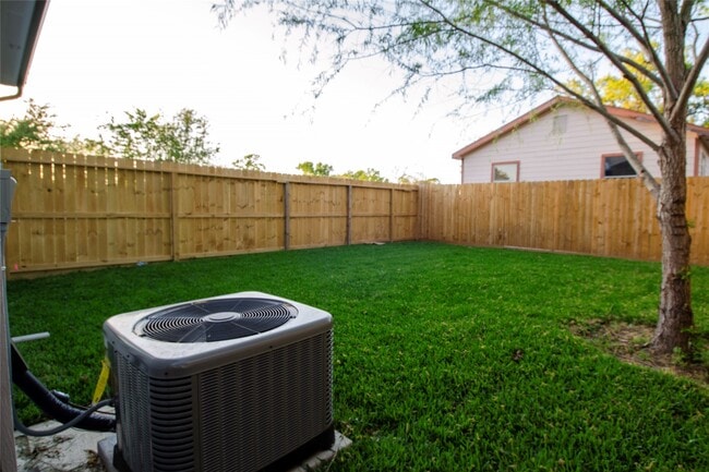 property at 2830 Mansfield St