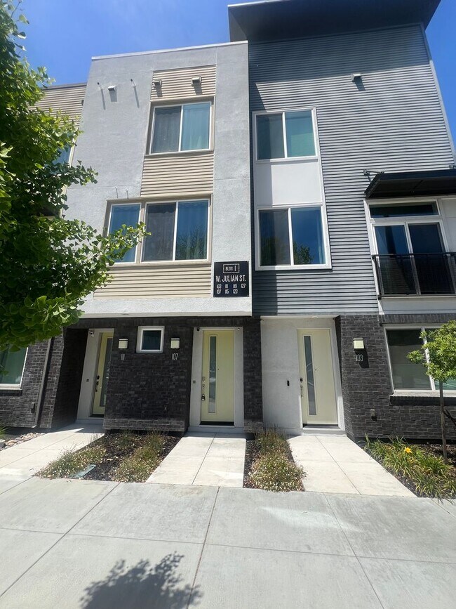 107 W Julian St in San Jose, CA - Building Photo - Building Photo