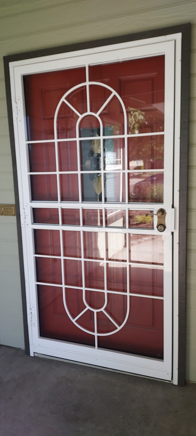 764 Belfast Ct in Galt, CA - Building Photo - Building Photo