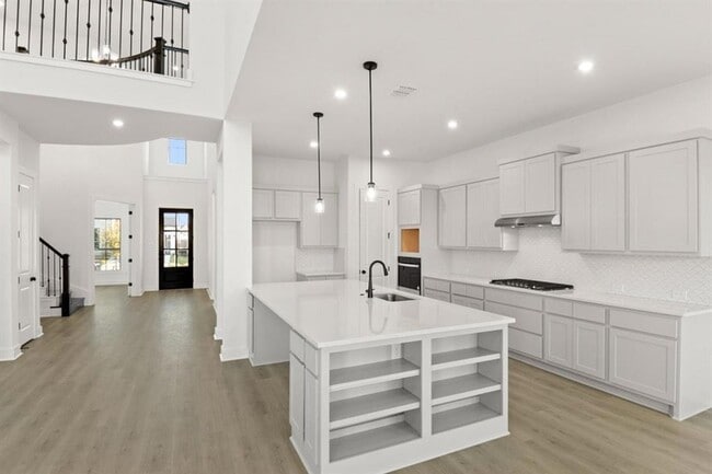 property at 373 Hollister Dr
