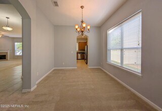 129 Castlegate Ln in Saint Johns, FL - Building Photo - Building Photo