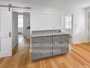 171 Engle Ln in Manheim, PA - Building Photo - Building Photo