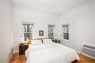 310 9th St in Hoboken, NJ - Building Photo - Building Photo