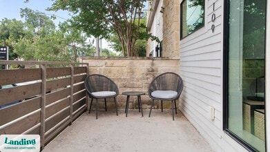 4811 Woodrow Ave, Unit 109 in Austin, TX - Building Photo - Building Photo