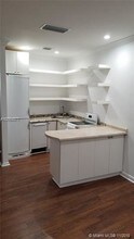 5255 Collins Ave-Unit -L3 in Miami, FL - Building Photo - Building Photo