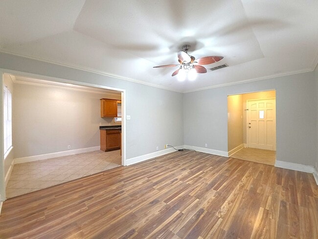 308 Lakeview St in Whitehouse, TX - Building Photo - Building Photo
