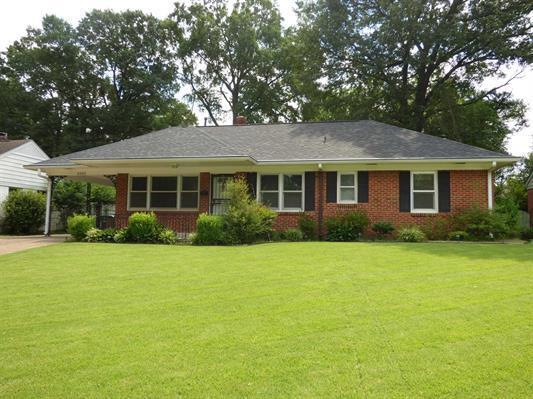 property at 4949 Hampshire Ave