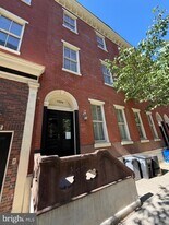1504 Mt Vernon St in Philadelphia, PA - Building Photo