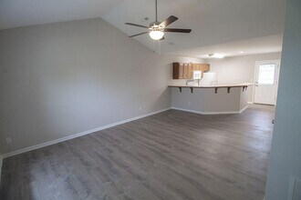 1306 Godas Cir in Columbia, MO - Building Photo - Building Photo