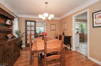 4178 Bushnell Rd in University Heights, OH - Foto de edificio - Building Photo