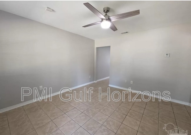 5 Ellinor Ct in Pensacola, FL - Building Photo - Building Photo