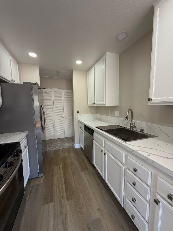 11519 Fury Ln in El Cajon, CA - Foto de edificio - Building Photo