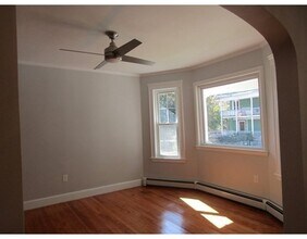 9 Gleason St-Unit -1 in Boston, MA - Building Photo - Building Photo