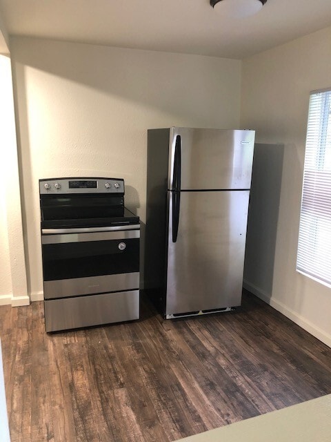 410 W Congress St in Denton, TX - Building Photo - Building Photo