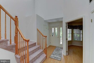 16 Coriander Dr in Princeton, NJ - Building Photo - Building Photo