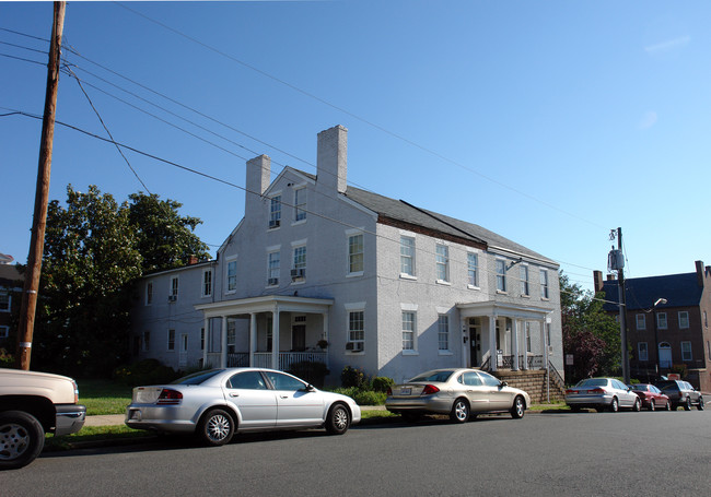 301-303 Hanover St in Fredericksburg, VA - Building Photo - Building Photo