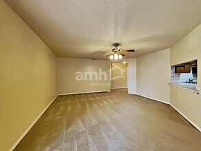 8015 Talkenhorn in Converse, TX - Building Photo - Building Photo
