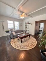 1302 W Bell St, Unit # 4