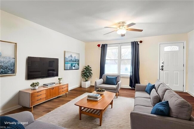 8418 Quincy St in Norfolk, VA - Foto de edificio - Building Photo