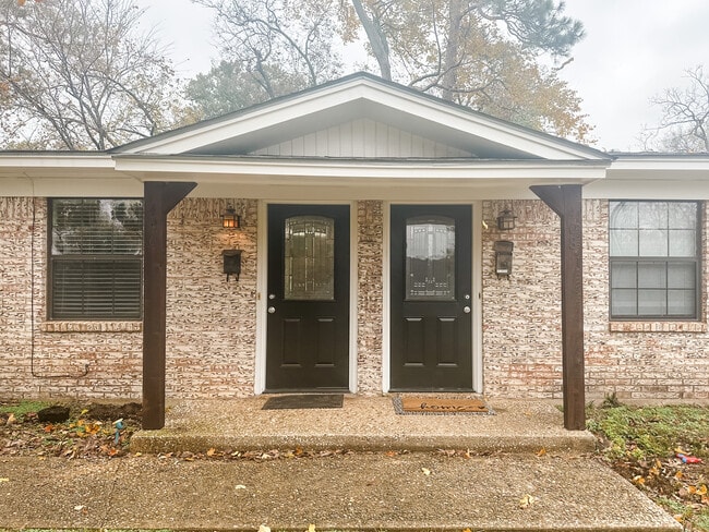 406 E Wells St in Tyler, TX - Foto de edificio - Building Photo