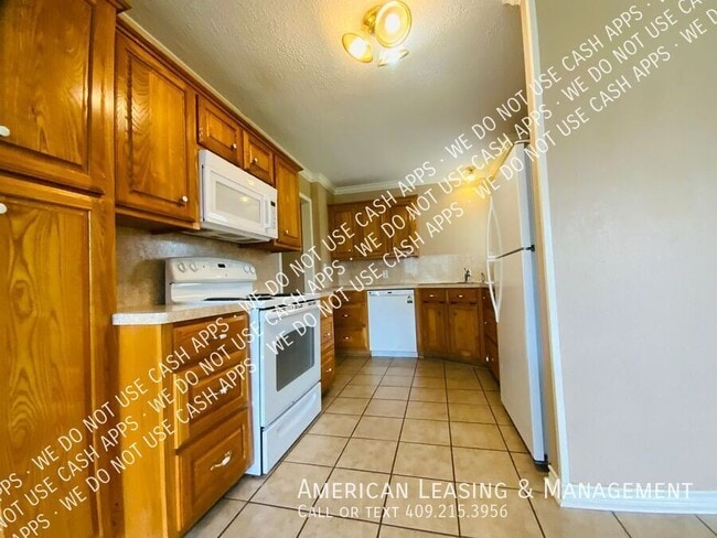 property at 3901 W Beverly Ave