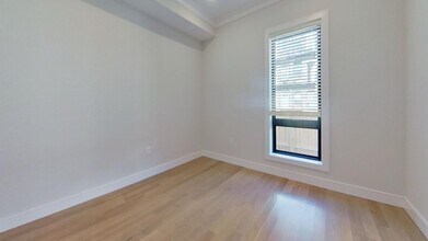 19 Highgate St, Unit 103 in Boston, MA - Building Photo - Building Photo