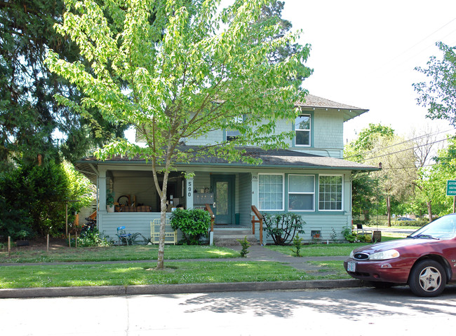 590 W 12th Ave in Eugene, OR - Building Photo - Building Photo