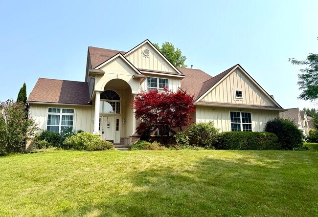 2341 Timbercrest Ct in Ann Arbor, MI - Building Photo - Building Photo