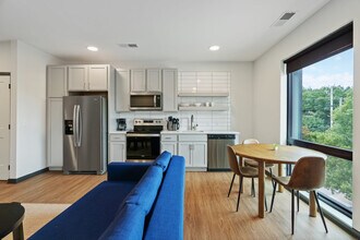 423 E Michigan St in Indianapolis, IN - Building Photo - Building Photo