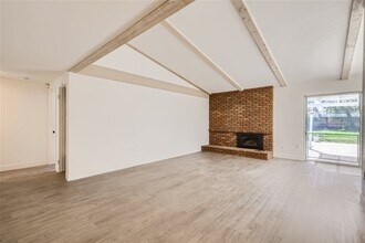 1735 Catalpa Rd in Carlsbad, CA - Building Photo - Building Photo